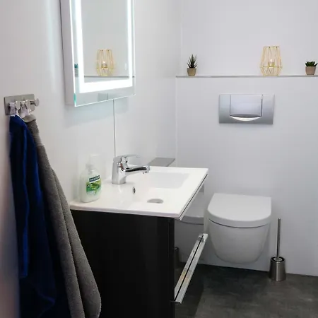 Waldstrassenviertel Loft Terrasse, Redbull Arena Lägenhet Leipzig